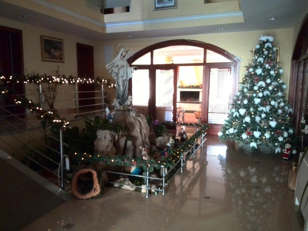 Međugorje Hotel Rosabel מראה חיצוני תמונה