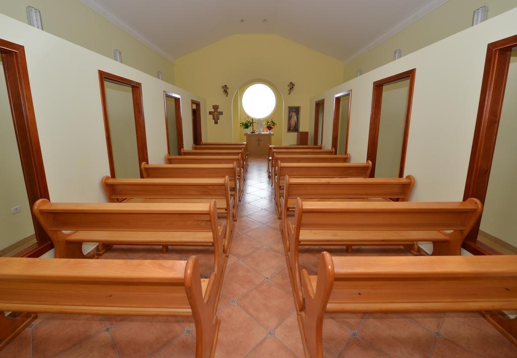 Međugorje Hotel Rosabel מראה חיצוני תמונה